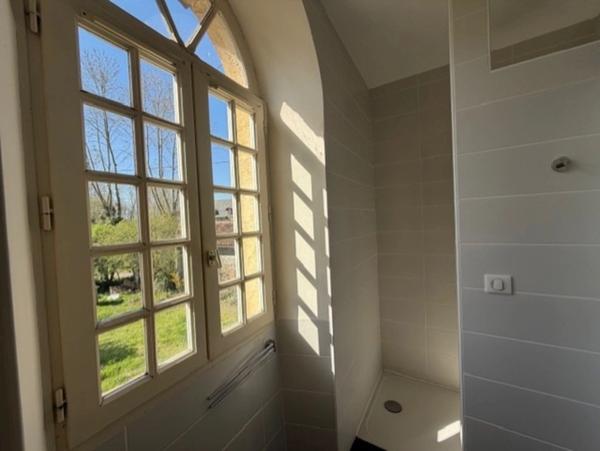 Proche PLAISANCE DU GERS (32), BELLE MAISON XIX, 200m2 dont 140 habitables, sur jardin clos de murs et de haies de 1600m2