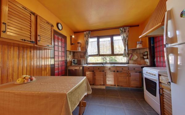 Appartement à vendre    3 pièces • 72,57 m2 Le Blanc-Mesnil
