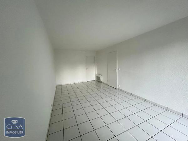 Appartement à louer 2 pièces 48.81m²