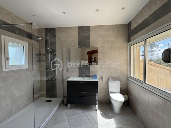 Pavillon de 237 m²