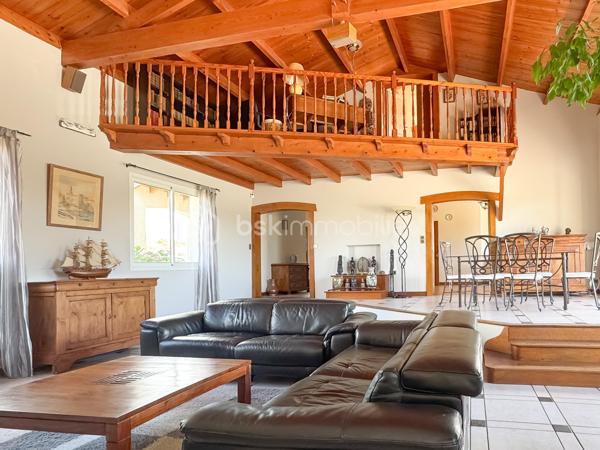 Pavillon de 237 m²