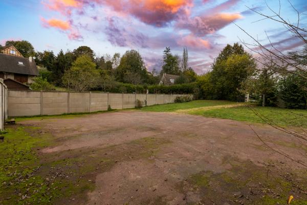 MAISON 7 PIECES -135 M² - BRECHAMPS 28 Nogent-le-Roi (28210)