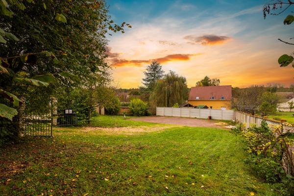 MAISON 7 PIECES -135 M² - BRECHAMPS 28 Nogent-le-Roi (28210)