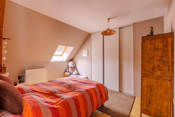 MAISON 7 PIECES -135 M² - BRECHAMPS 28 Nogent-le-Roi (28210)