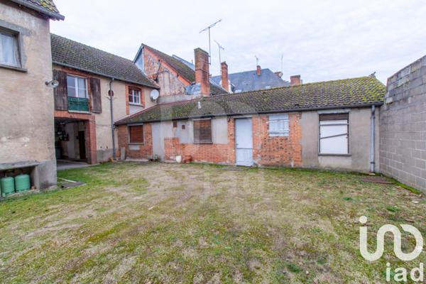 Immeuble à vendre 600 m² Lorris