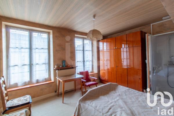 Immeuble à vendre 600 m² Lorris