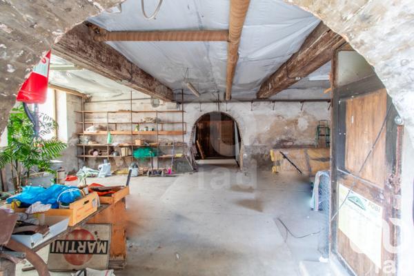 Immeuble à vendre 600 m² Lorris