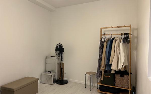 Appartement à louer    3 pièces • 53 m2 Montbouy