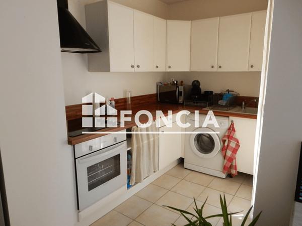 Location Appartement 3 pièces 67 m² - 177 AVE DE L'ADJUDANT HOURCADE Cuers 83390
