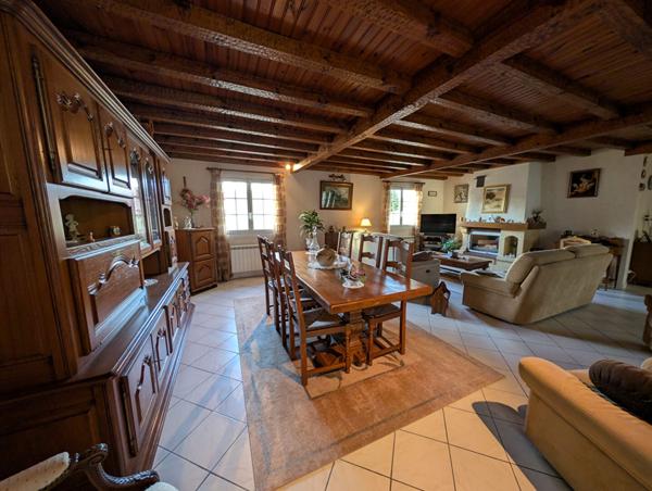 Maison Gujan Mestras 4 pièces 113.71 m2 sur parcelle de 750m2 avec garage