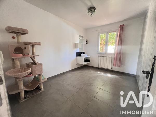 Maison à vendre 6 pièces 123 m² Saint-Maximin-la-Sainte-Baume