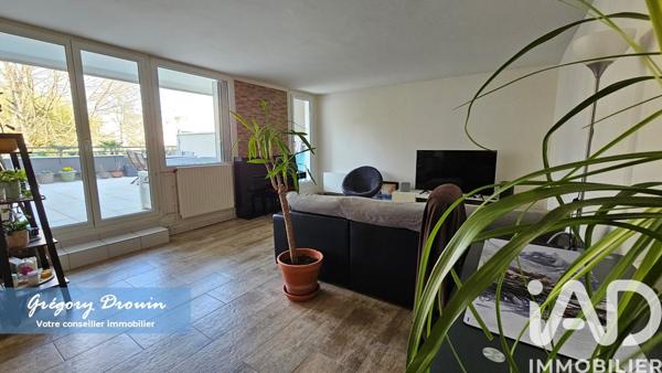 Appartement à vendre 3 pièces 83 m² Vaux-le-Pénil