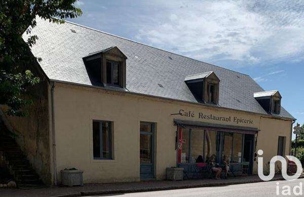 Immeuble à vendre 313 m² Thaumiers