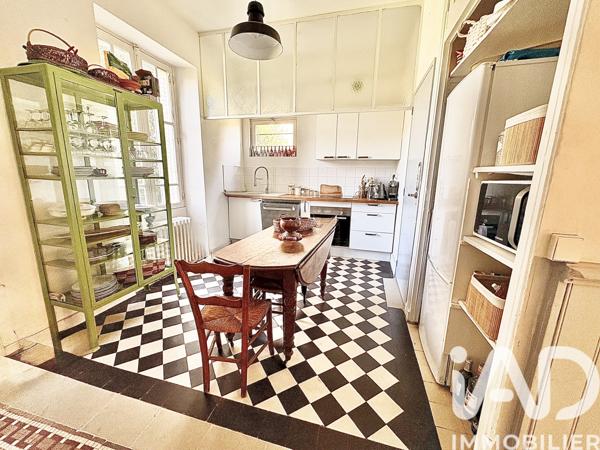 Maison à vendre 10 pièces 185 m² Ombrée d'Anjou