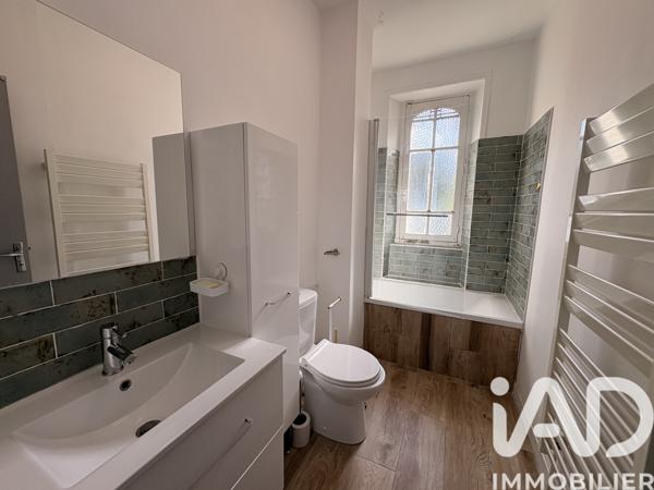 Maison à vendre 10 pièces 185 m² Ombrée d'Anjou