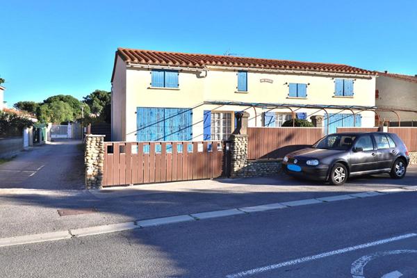 Maison 4 Faces Sainte Marie La Mer 5 pièce(s) 104 m2 sur un terrain de 277m²