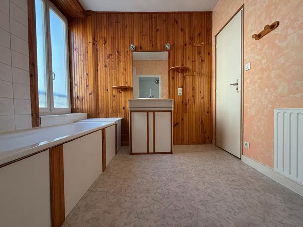 LA ROCHE SUR YON MAISON A VENDRE