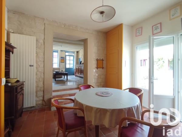 Maison à vendre 10 pièces 250 m² Chinon