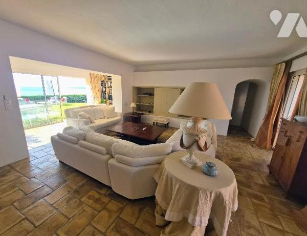 Sainte-Maxime – Villa d’exception avec vue mer au cœur du Domaine de Souvenance