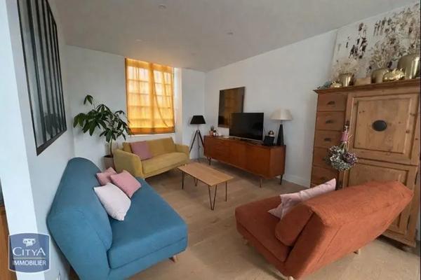 Appartement à louer 3 pièces 73.7m²