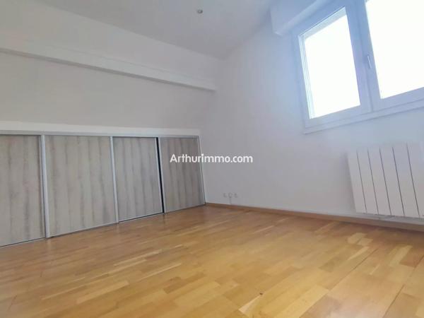 Location Appartement 5 pièces 106 m2 à Sucy-en-Brie
