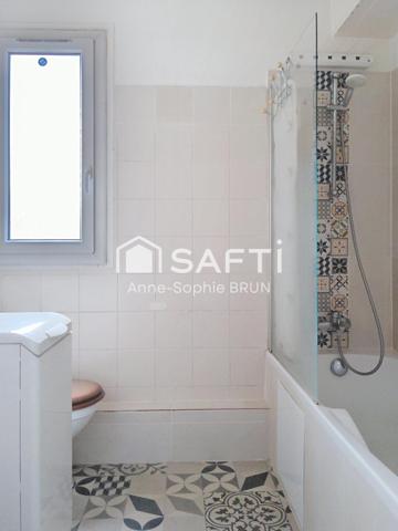 Studio lumineux, balcon, cave. Petite Garenne, Les Vallées.