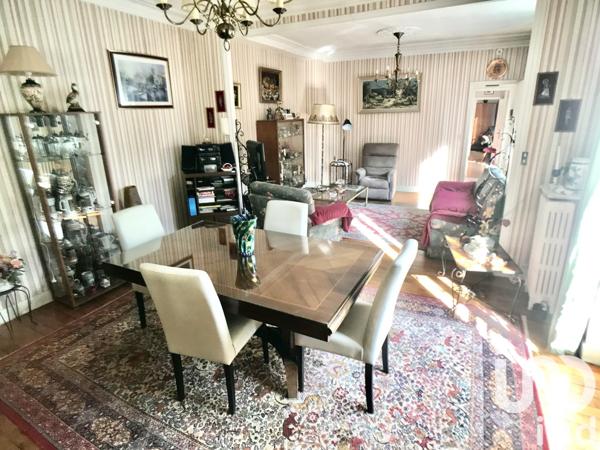 Maison traditionnelle 6 pièces de 125 m² à Le Raincy (93340)