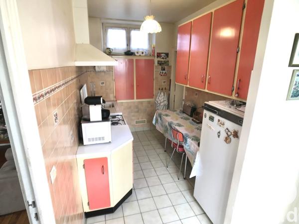 Maison traditionnelle 6 pièces de 125 m² à Le Raincy (93340)