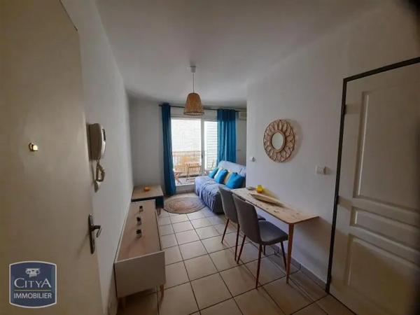 Appartement à louer 1 pièce 21.72m² Saint-Denis (97400)