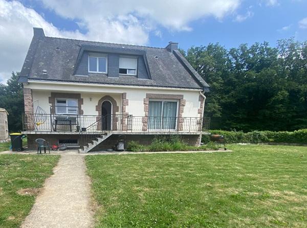Jolie maison de 6 pièces à Ploërmel (56800)