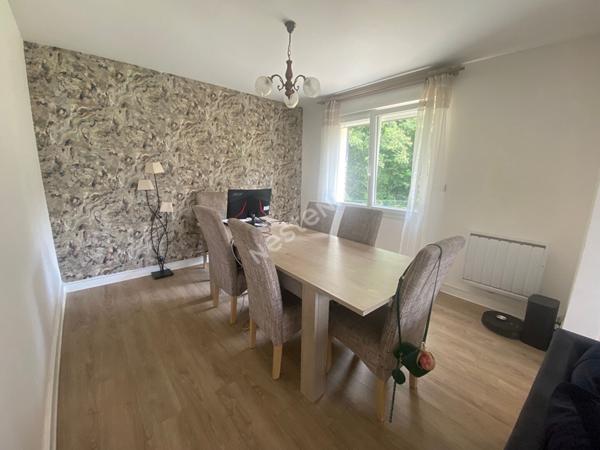 Jolie maison de 6 pièces à Ploërmel (56800)