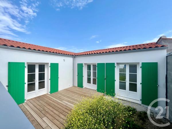 Maison à vendre  5 pièces - 125 m 2   ST PIERRE D OLERON  - 17