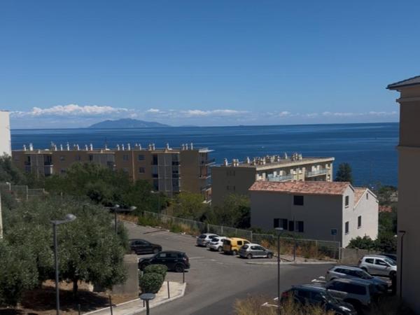 Bastia (20600) bastia T3 vue mer