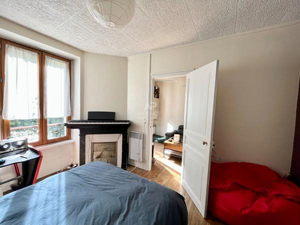 APPARTEMENT CONFLANS STE HONORINE - 2 PIÈCES - 33m² €138 000 ** - Référence 7261