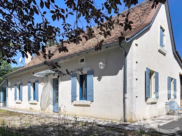 Maison à vendre  5 pièces - 130,80 m 2   MONTPON MENESTEROL  - 24