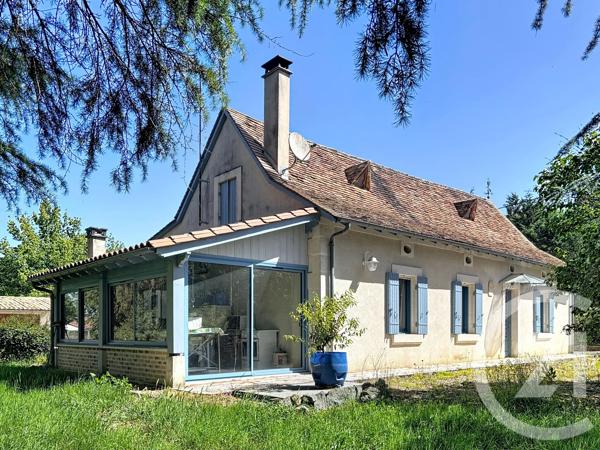 Maison à vendre  5 pièces - 130,80 m 2   MONTPON MENESTEROL  - 24