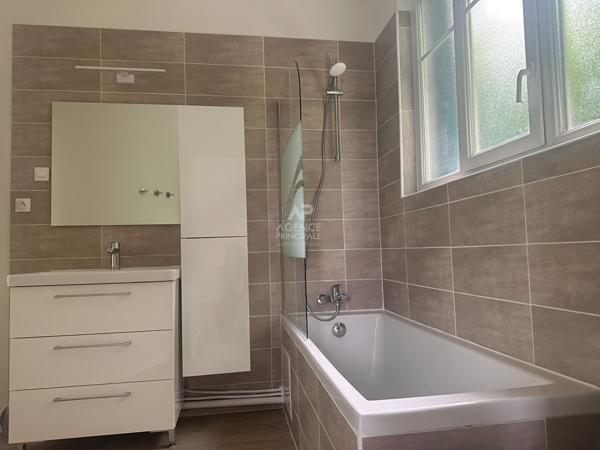Maison 4 pièces Jardin & garage - LE PECQ DOMAINE DE GRANDCHAMPS Loyer 1 980 €/mois **  - Référence  18846