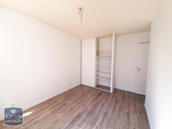 Appartement à louer 2 pièces 49.6m²