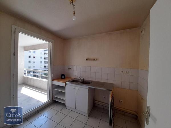 Appartement à louer 2 pièces 49.6m²