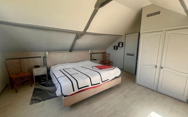 Maison à vendre    5 pièces •  Les Ormes