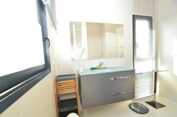 Maison contemporaine de 180 m²