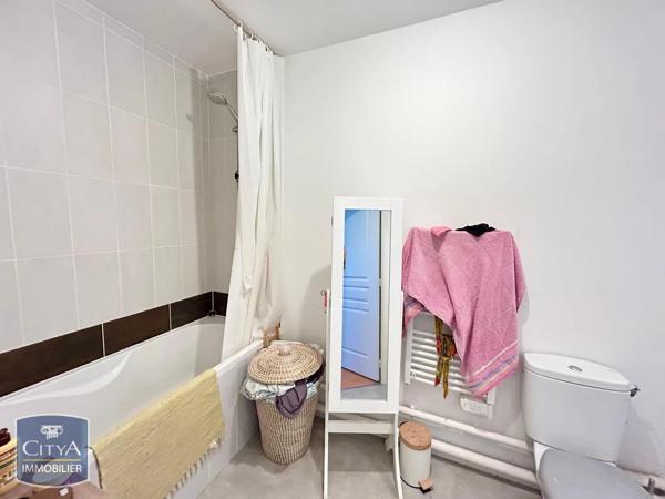 Appartement à louer 1 pièce 34.26m² Le Mans (72000)