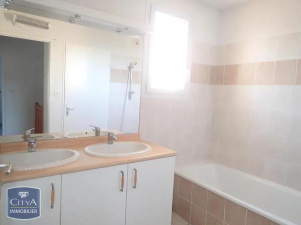 Maison à louer 4 pièces 79.82m² Castres (81100)