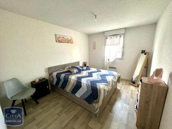 Maison à louer 4 pièces 79.82m² Castres (81100)