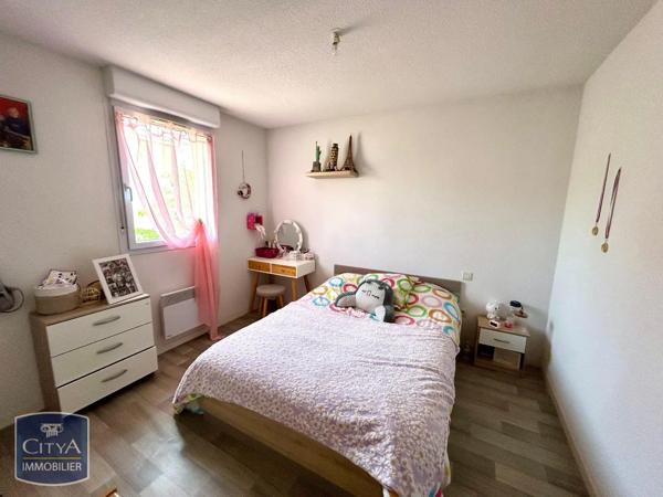 Maison à louer 4 pièces 79.82m² Castres (81100)