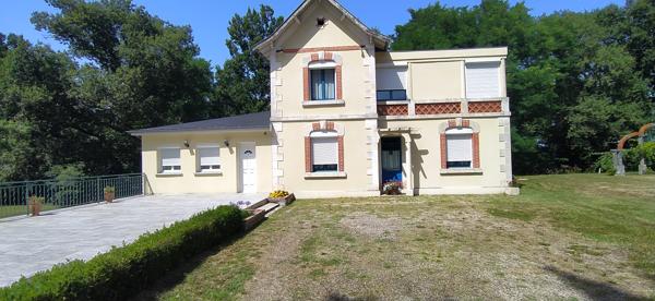Maison à vendre à Montpon-Ménestérol (24700) - Dordogne