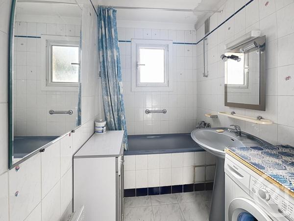 Appartement T3 à vendre  3 pièces - 65,25 m2 ANTIBES - 06