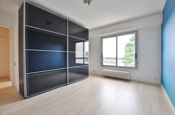 Appartement  3 pièce(s)  2 chambre(s)  78.15 m²