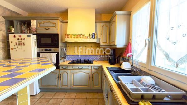 Maison 2 faces - 107 m2 - 6 pièces - Le Soler