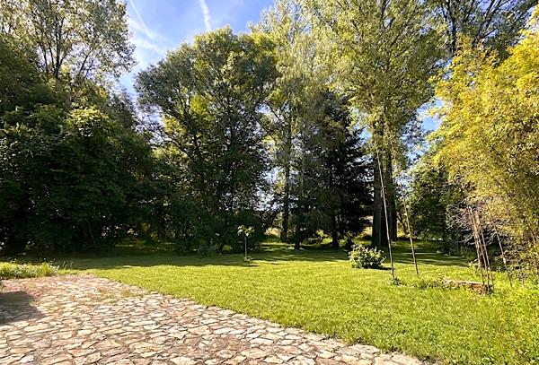 Maison à vendre à Javerlhac-et-la-Chapelle-Saint-Robert (24300) - Dordogne